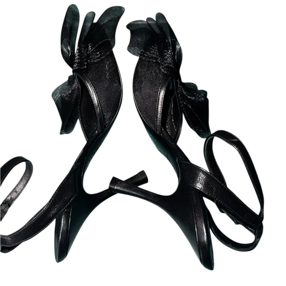 Stuart Weitzman BLUSHING BOW 100 SANDAL
Sz 8.5 - Picture 5 of 7